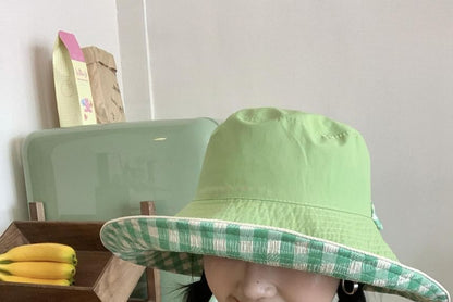 Gingham Bucket Hat With Chin Strap SpreePicky