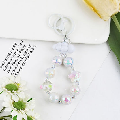 Floral Faux Pearl Keyring SpreePicky