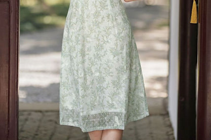 Short-Sleeve Stand Collar Floral Print Contrast Trim Frog Buttoned Midi A-Line Dress SpreePicky