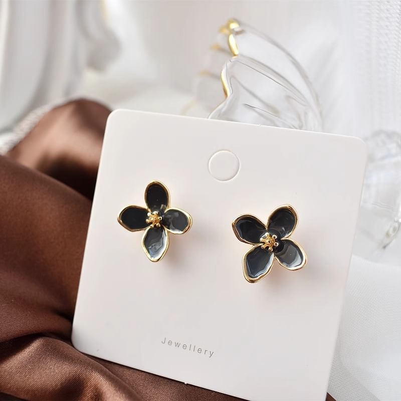 Flower Stud Earring mySite