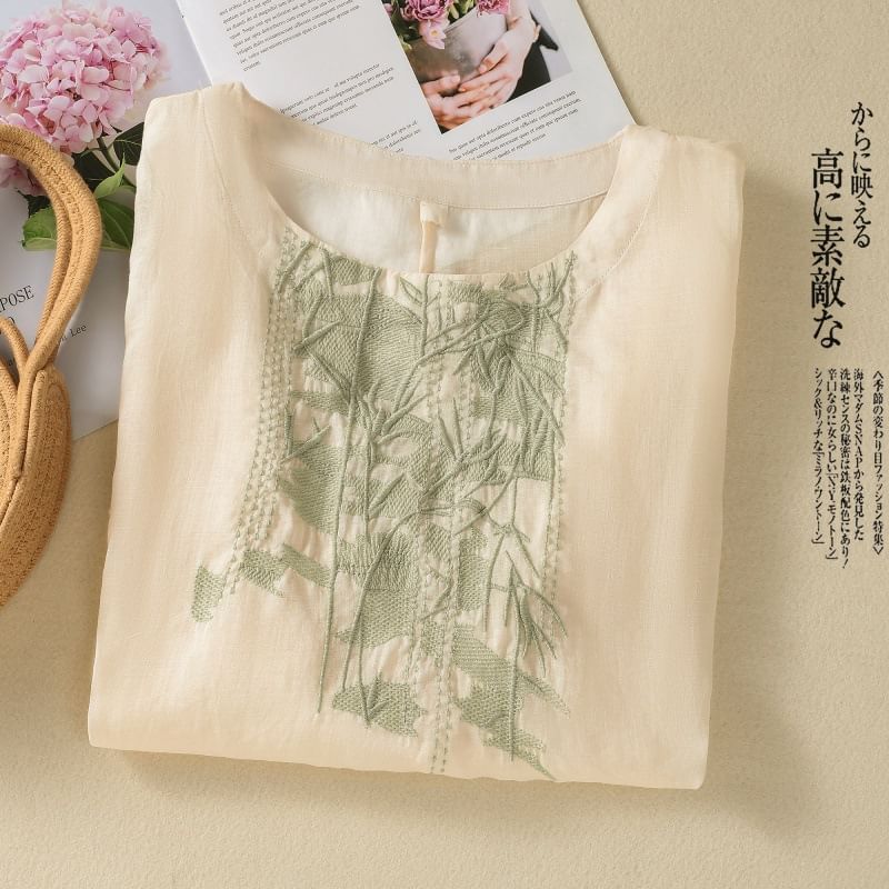 Short-Sleeve Leaf Embroidered Blouse SpreePicky