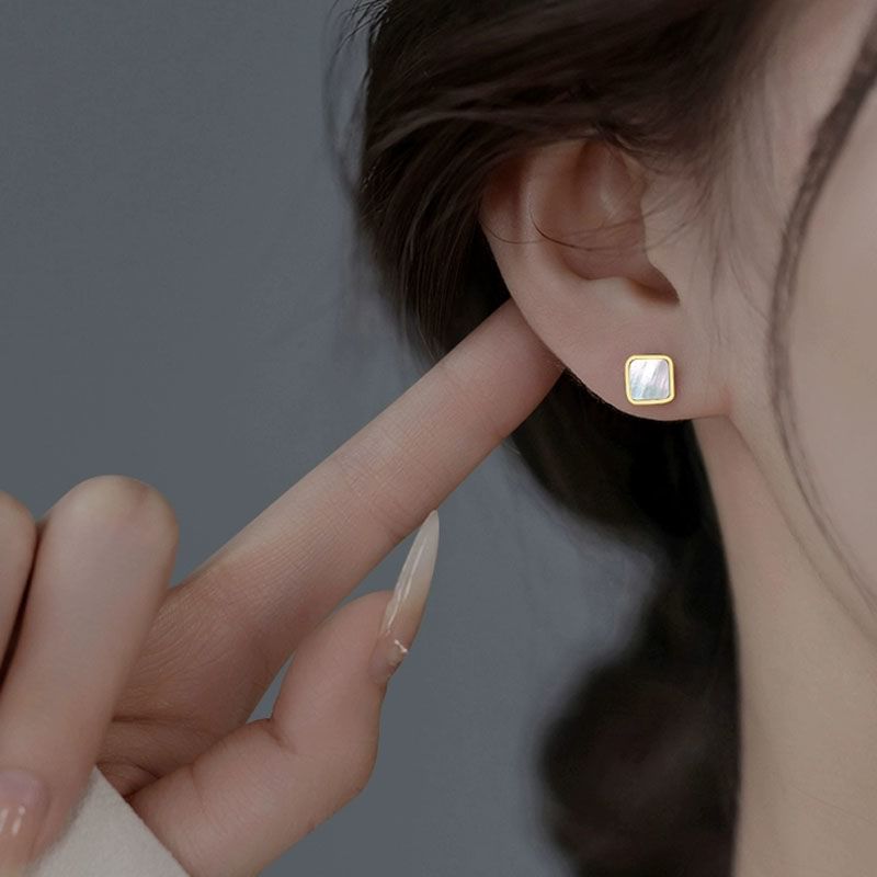 Square Shell Alloy Stud Earring mySite