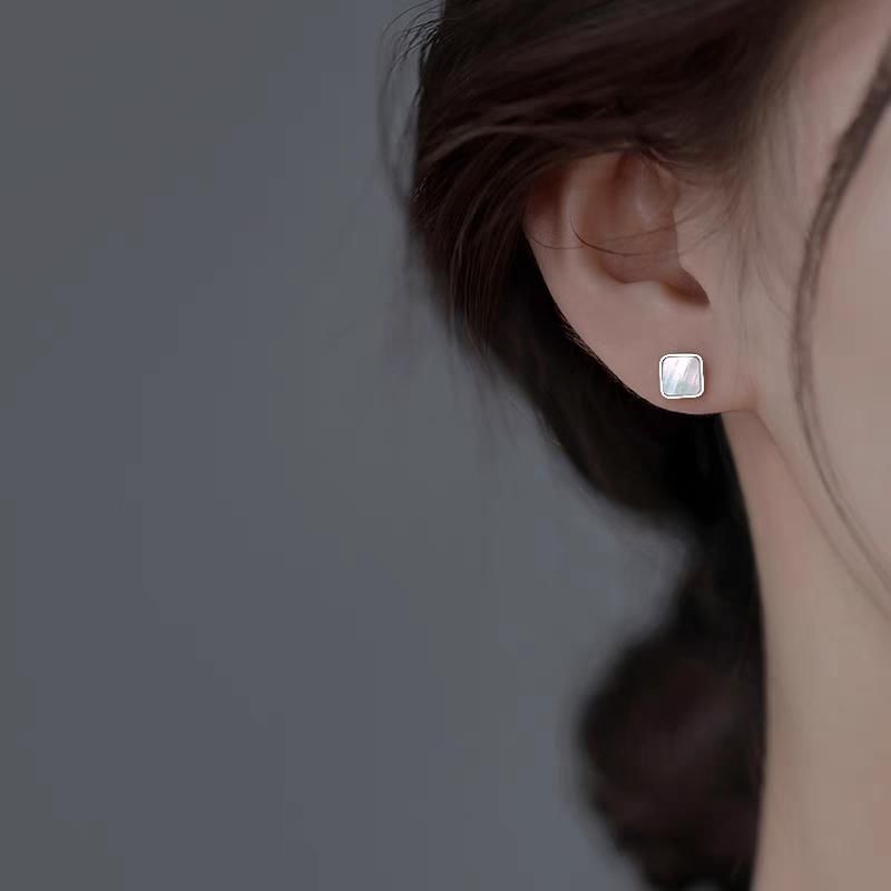 Square Shell Alloy Stud Earring mySite