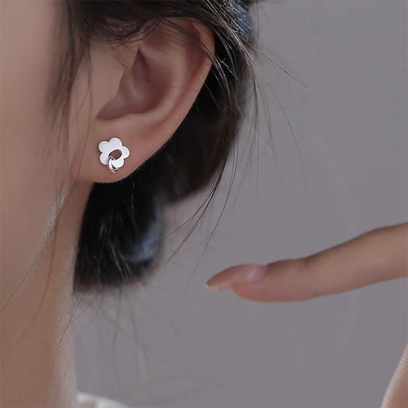 Flower S925 Sterling Silver Stud Earring mySite