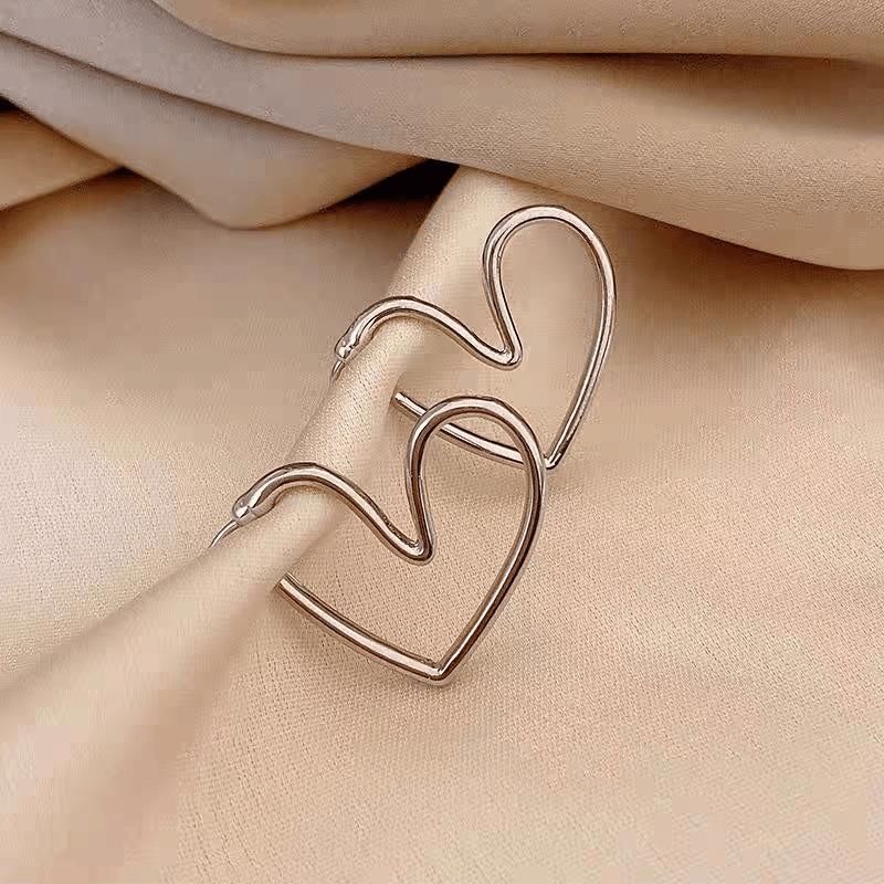 Heart Alloy Hoop Earring mySite