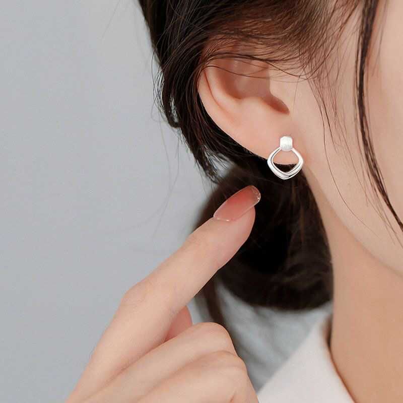 Geometric Alloy Drop Earring mySite