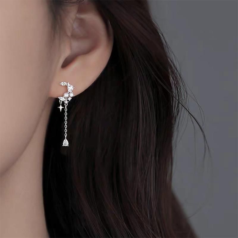 Moon & Star Alloy Dangle Earring mySite