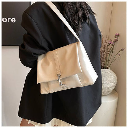 Flap Buckle Tote Bag SpreePicky