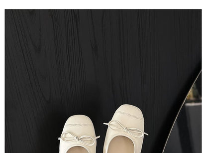 Plain Bow Accent Faux Leather Flats mySite