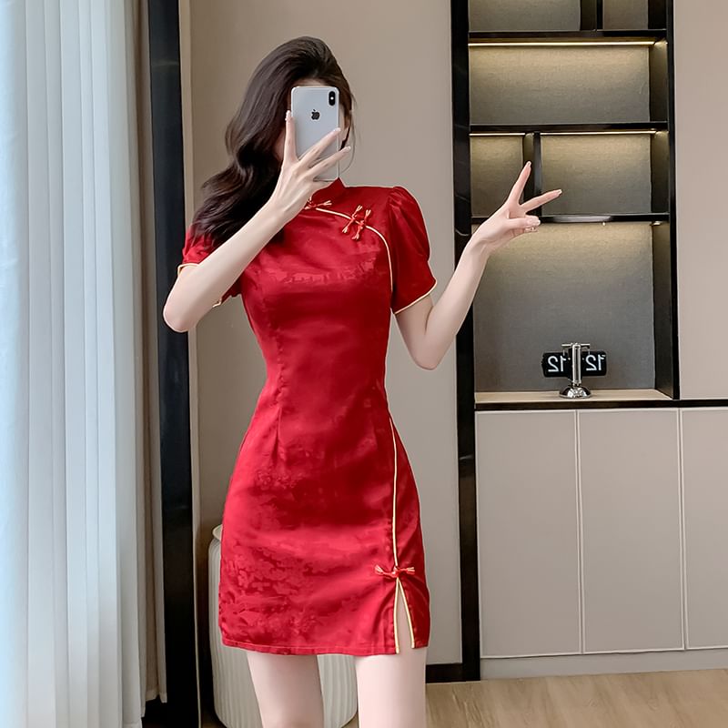 Traditional Chinese Short-Sleeve Stand Collar Jacquard Contrast Trim Frog Buttoned Slit Mini A-Line Dress SpreePicky