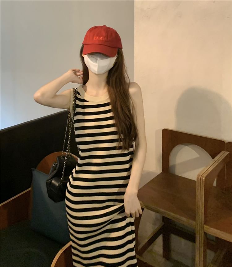 Striped Sleeveless Round Neck Bodycon Long Dress SpreePicky