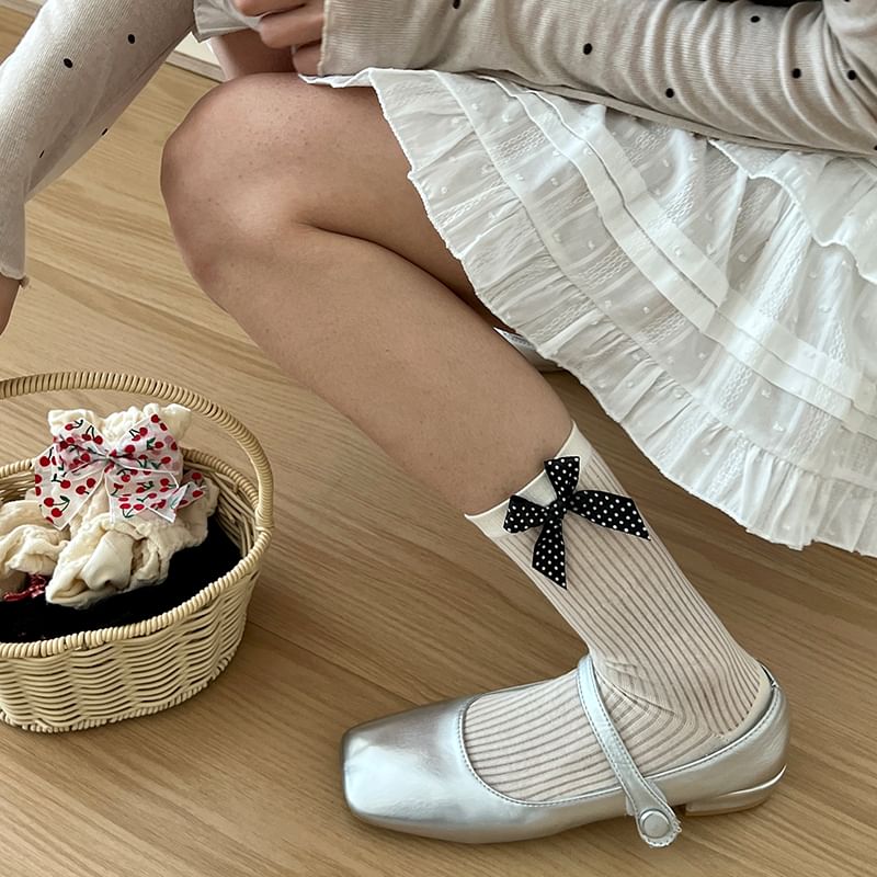 Patterned / Bow Accent Socks SpreePicky