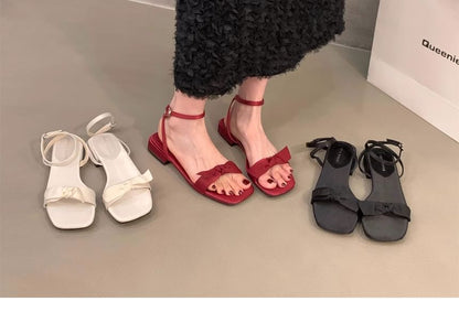 Square-Toe Bow Low Heel Sandals SpreePicky