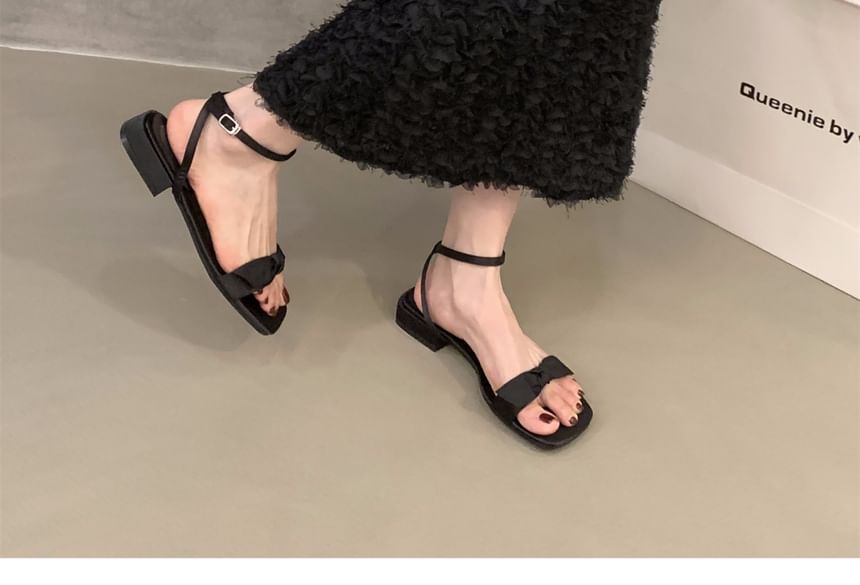 Square-Toe Bow Low Heel Sandals SpreePicky