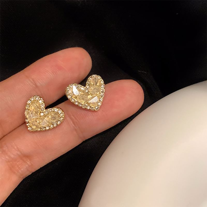 Rhinestone Heart Stud Earring mySite