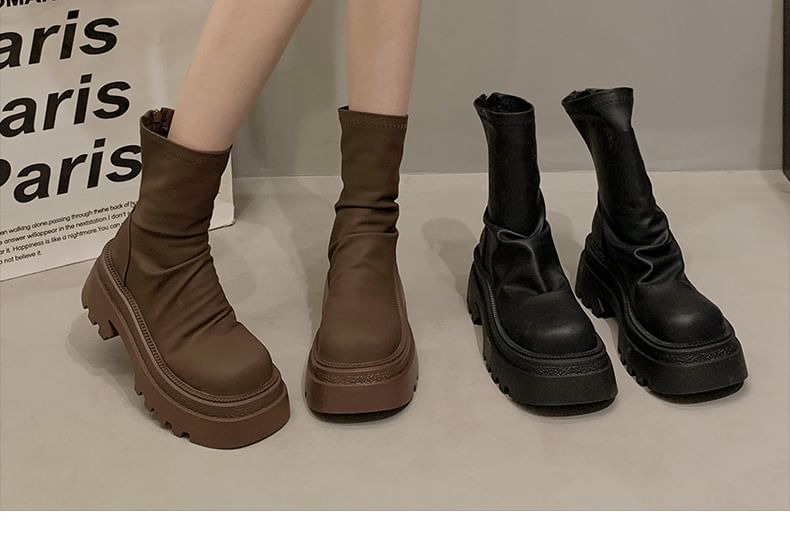 Platform Short Boots SpreePicky