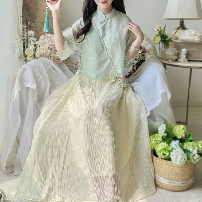 Set: Elbow-Sleeve Plaid Hanfu Blouse + High Waist Plain Maxi A-Line Skirt mySite