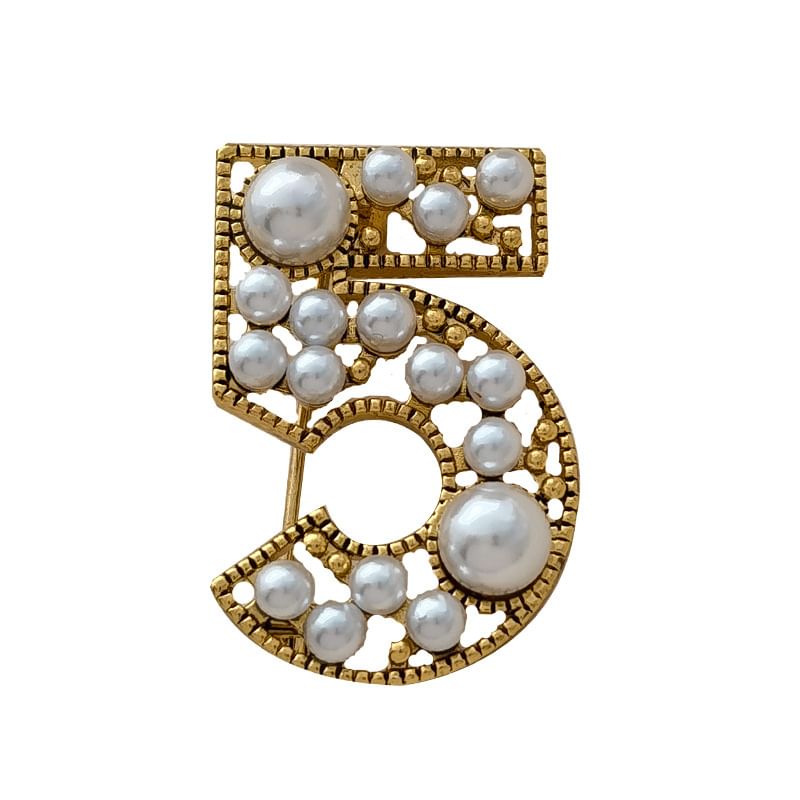 Numbering Faux Pearl Brooch SpreePicky