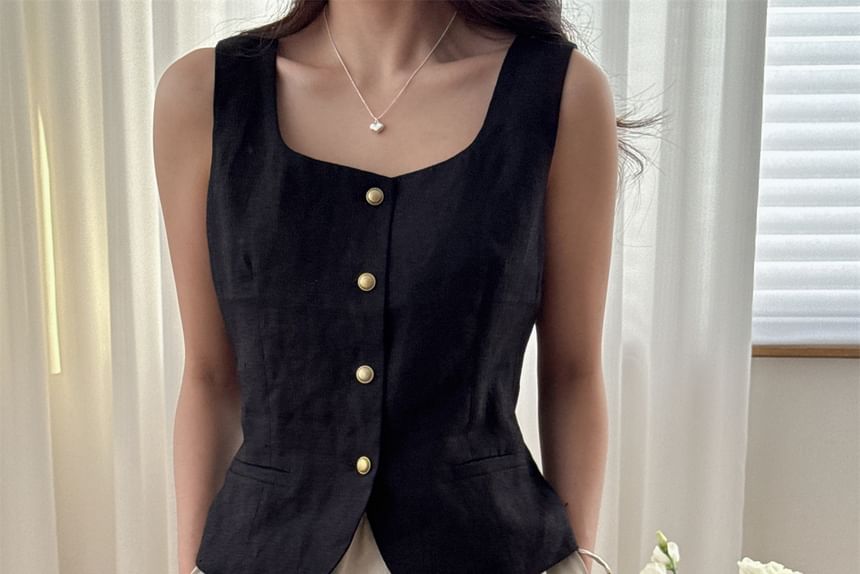 Scoop Neck Button Cropped Vest SpreePicky