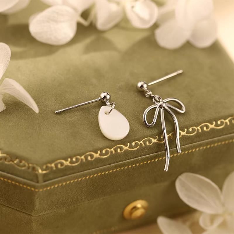 925 Sterling Silver Bow Asymmetrical Drop Earring mySite