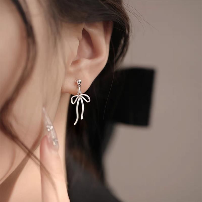 925 Sterling Silver Bow Asymmetrical Drop Earring mySite