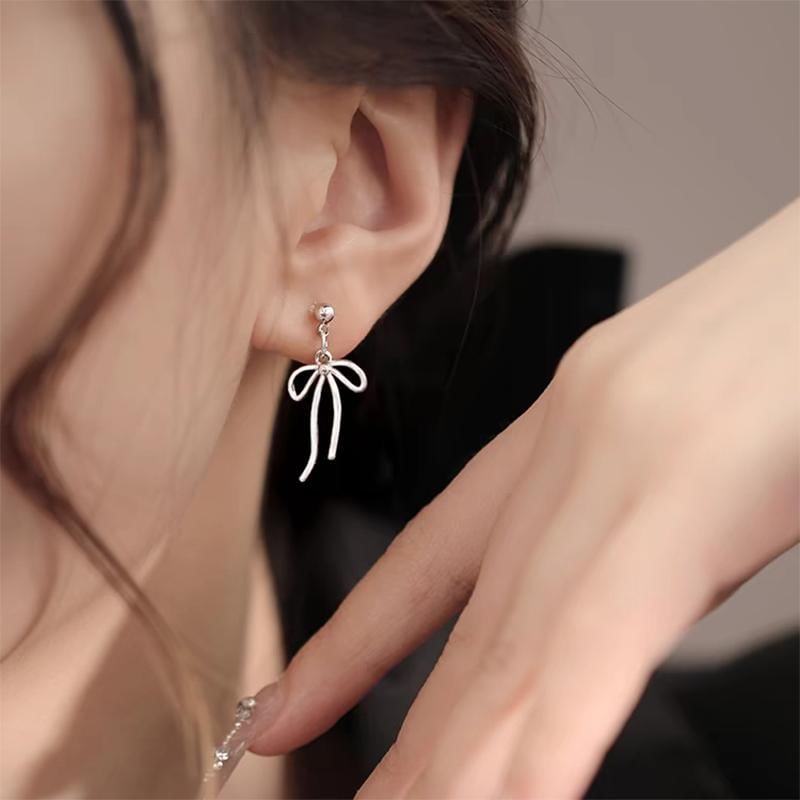 925 Sterling Silver Bow Asymmetrical Drop Earring mySite