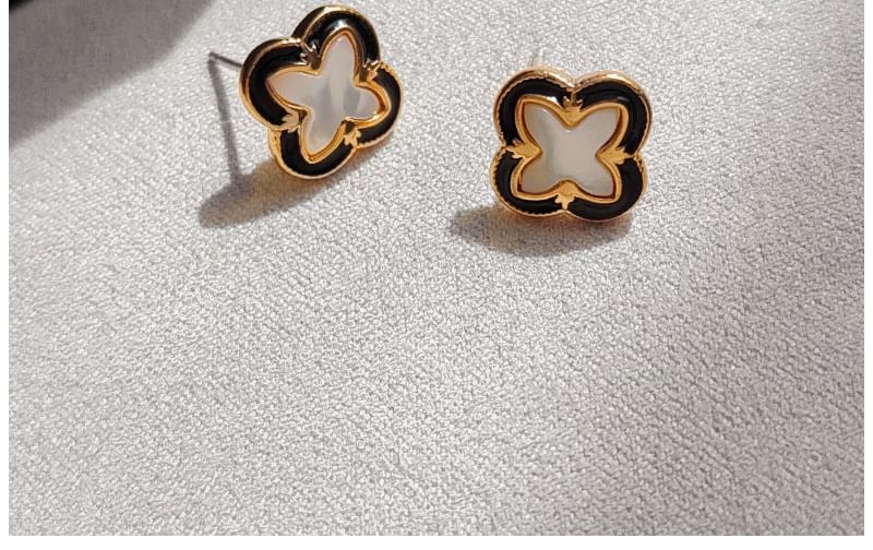 Mother of Pearl Enamel Stud Earring SpreePicky