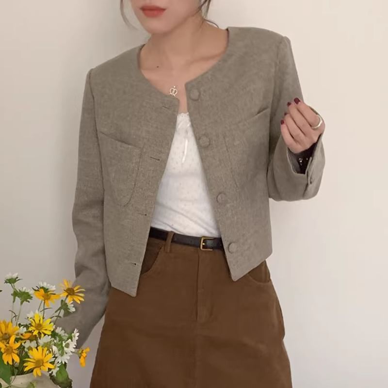 Crew Neck Plain Cropped Button Blazer SpreePicky