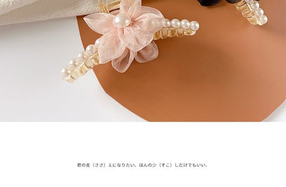 Flower Faux Pearl Hair Claw SpreePicky