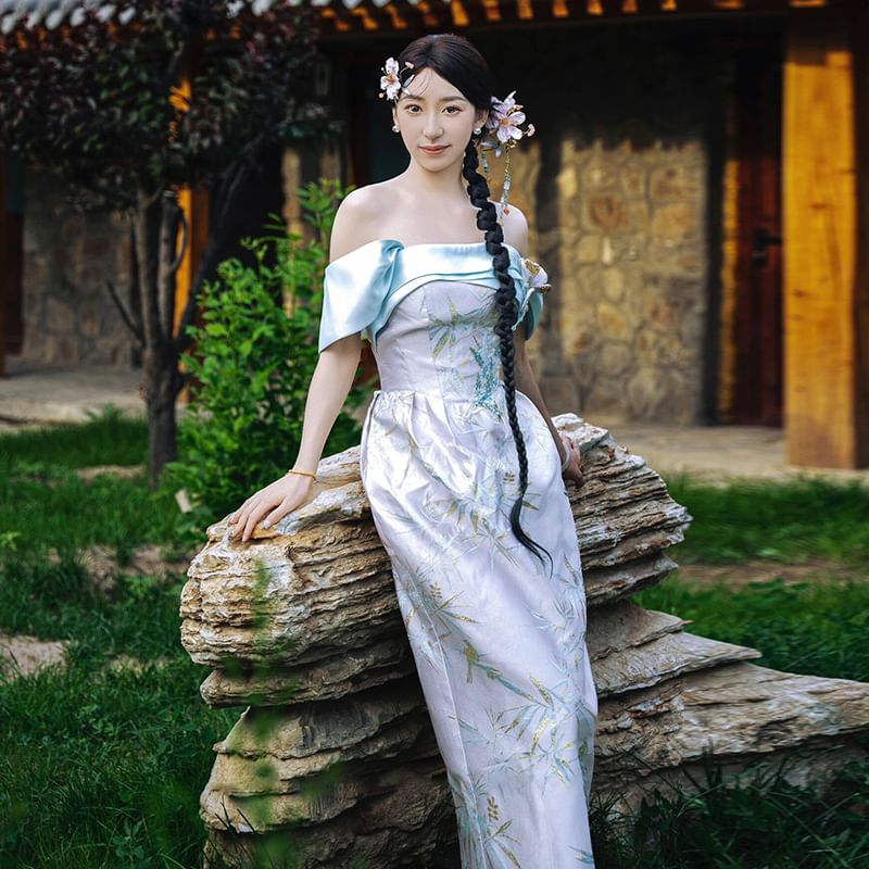 Sleeveless Off-Shoulder Floral Sequin Sheath Evening Gown FashionChic