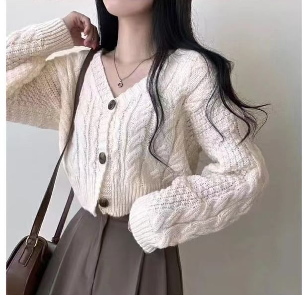 Cropped Cable-Knit V-Neck Cardigan SpreePicky