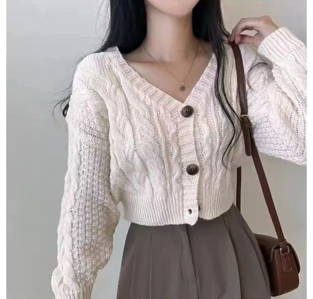 Cropped Cable-Knit V-Neck Cardigan SpreePicky