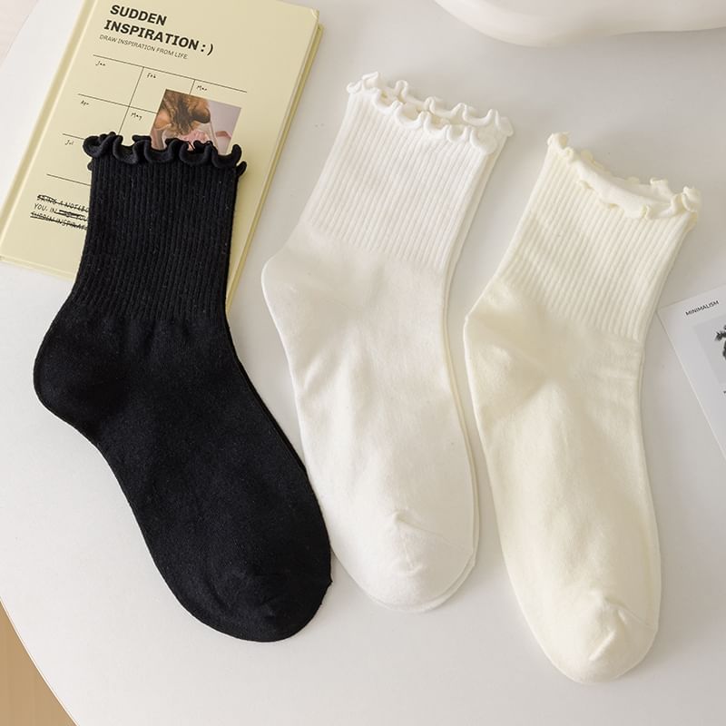 Plain Ruffle Trim Crew Socks SpreePicky