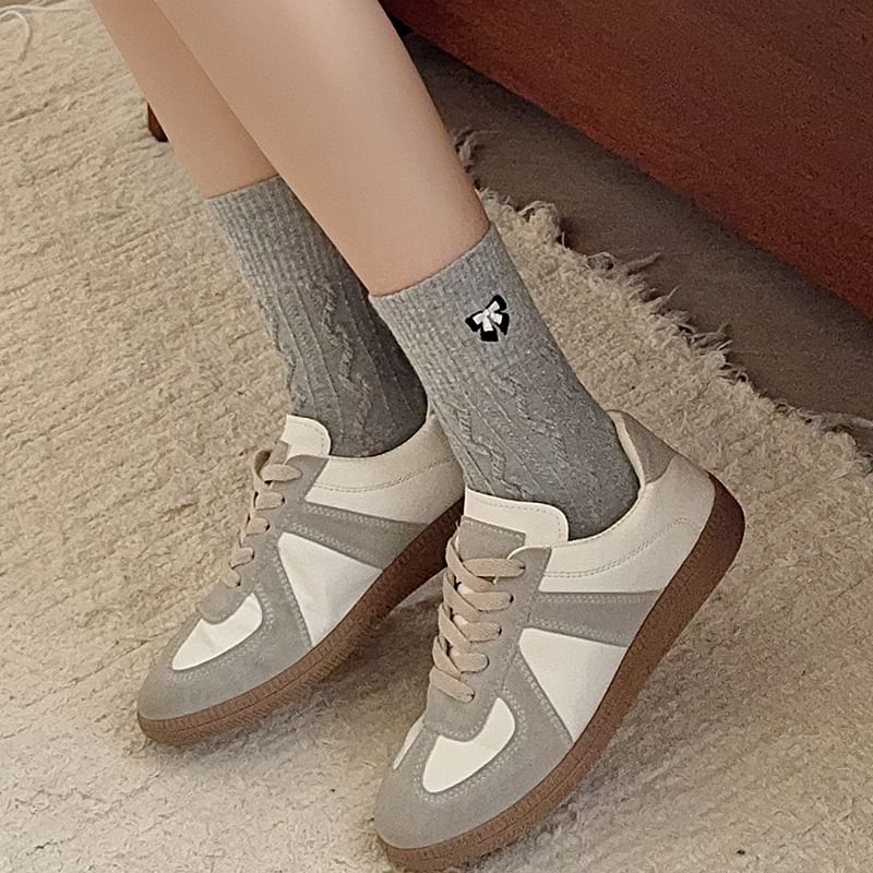 Embroidered Bow Crew Socks SpreePicky