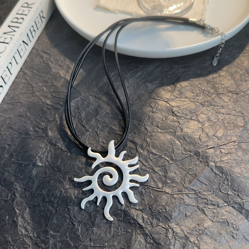 Sun Pendant Necklace SpreePicky