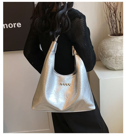 Faux Leather Heart Shoulder Bag SpreePicky