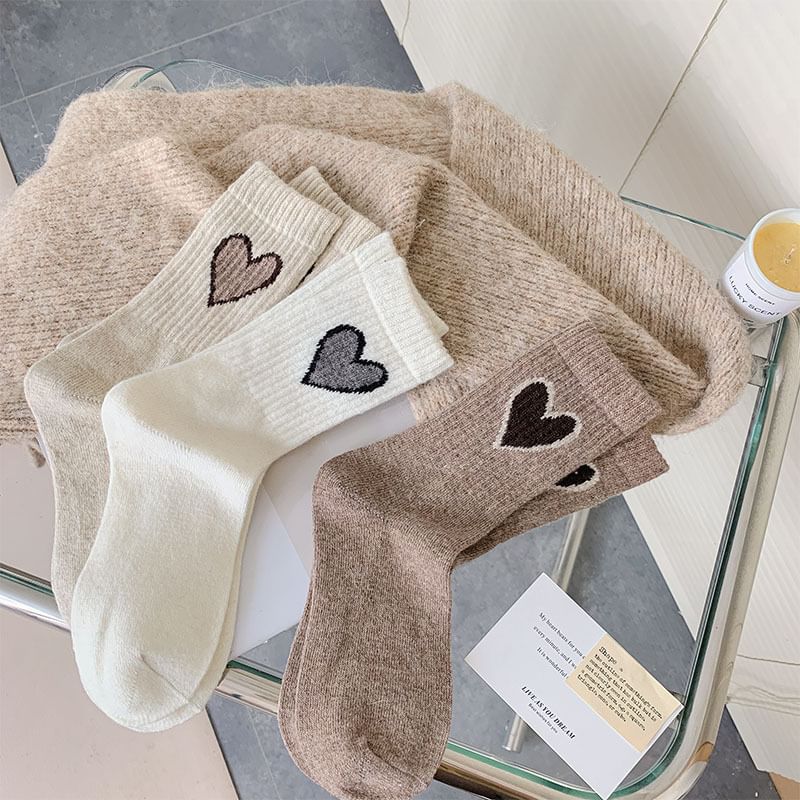 Heart Accent Crew Socks SpreePicky