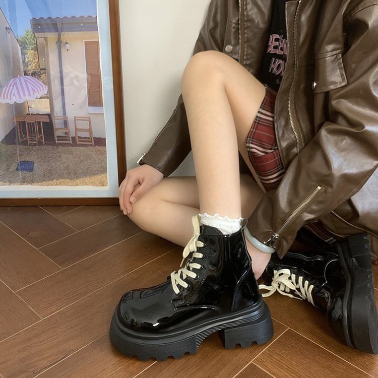 Platform Lace-Up Shorts Boots SpreePicky