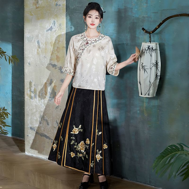 Traditional Chinese 3/4-Sleeve Crew Neck Floral Embroidered Jacquard Frog Buttoned Blouse / High Rise Contrast Trim Maxi A-Line Skirt / Set SpreePicky