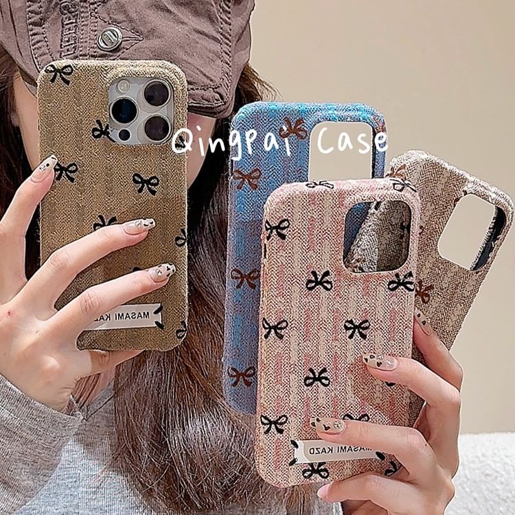 Simple Bow Flannel Phone Case - iPhone 16 Pro Max / 16 Pro / 16 / 15 Pro Max / 15 Pro / 15 / 14 Pro Max / 14 Pro / 14 / 13 Pro Max / 13 Pro / 13 / 12 Pro Max / 12 Pro / 12 SpreePicky