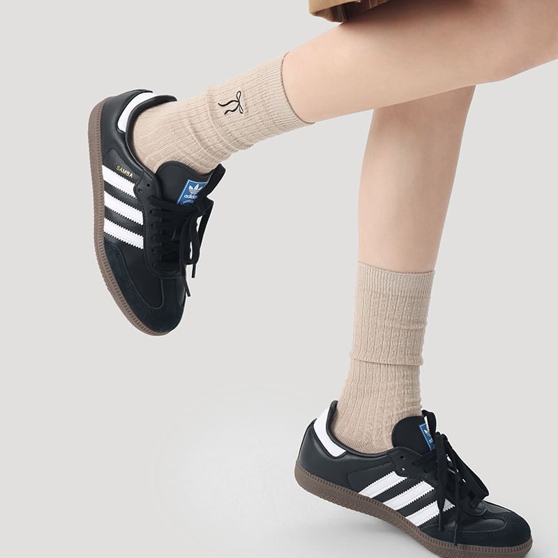 Bow Embroidered Ribbed Short Socks SpreePicky