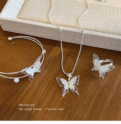 Butterfly Open Bangle / Ring / Necklace SpreePicky