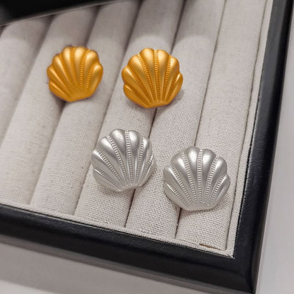 Shell Stud Earring SpreePicky