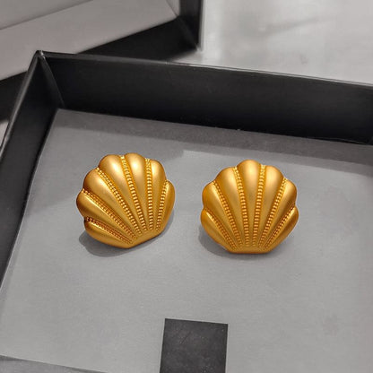 Shell Stud Earring SpreePicky