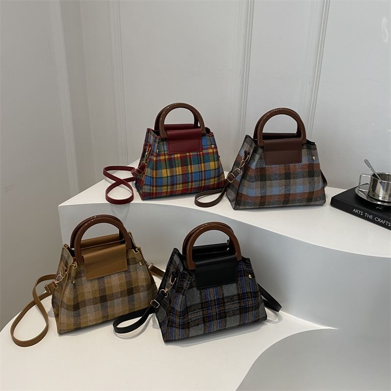 Set: Plaid Shoulder Bag + Plain Faux Leather Pouch SpreePicky