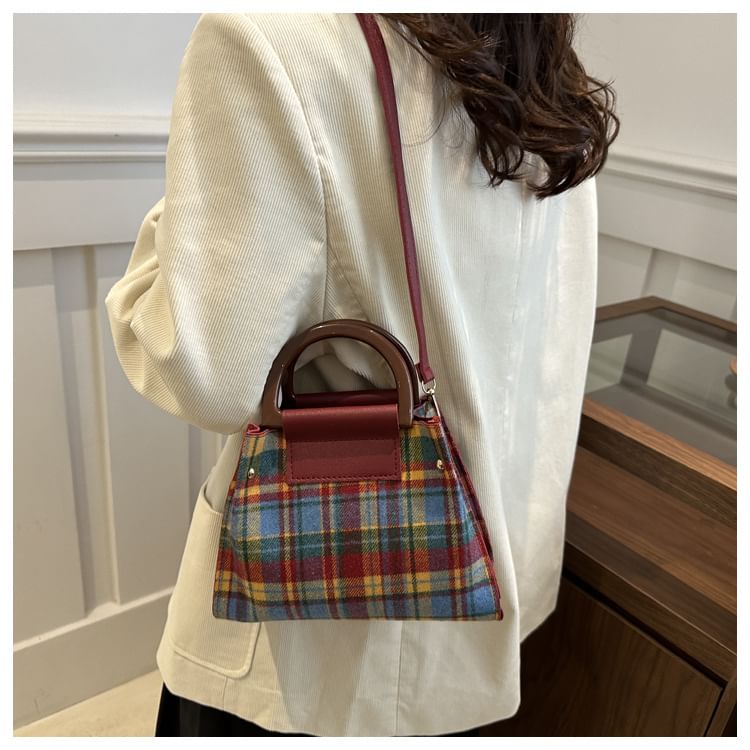 Set: Plaid Shoulder Bag + Plain Faux Leather Pouch SpreePicky