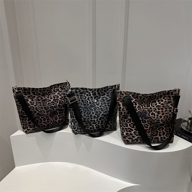 Leopard Print Tote Bag SpreePicky