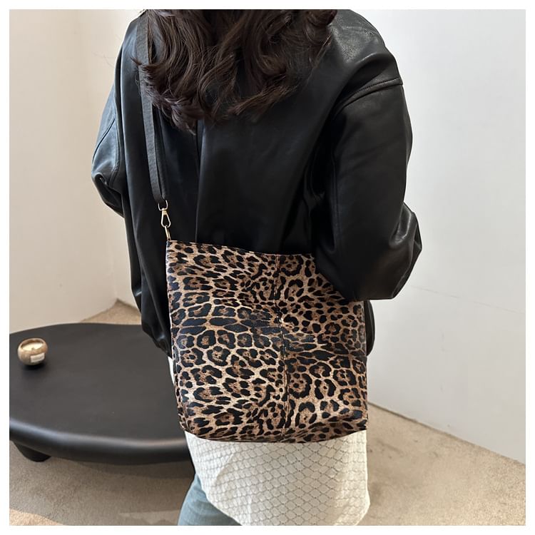 Leopard Print Tote Bag SpreePicky