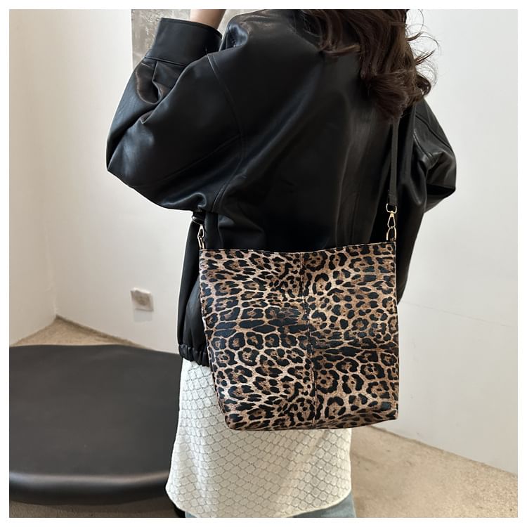 Leopard Print Tote Bag SpreePicky