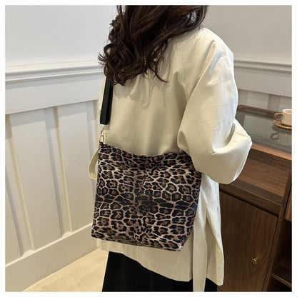 Leopard Print Tote Bag SpreePicky